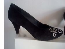 ESCARPIN CUIR NOIR DECOR ARGENT  NEUVE P 39 FABRICATION ITALIENNE 
