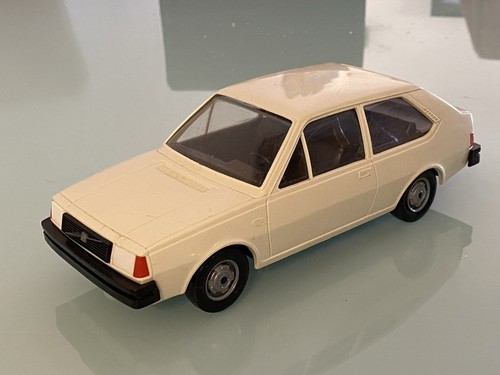 Jouet ancien volvo 343 - volvo,