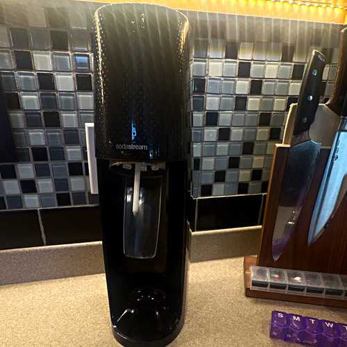 Sodastream manual soda maker - sodastream,