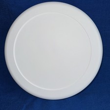TUPPERWARE Serving Center