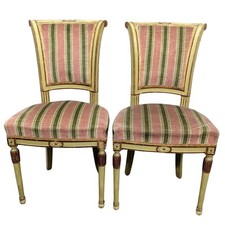 Paire de chaises  de style  directoire  laqué peint dessus velours vert