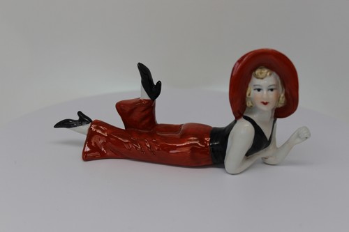 Figurine baigneuse pin - figurine, pin-up