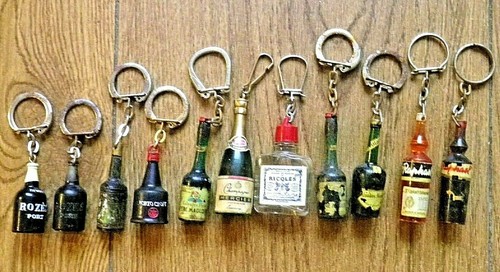 Porte clés bouteilles - porte,