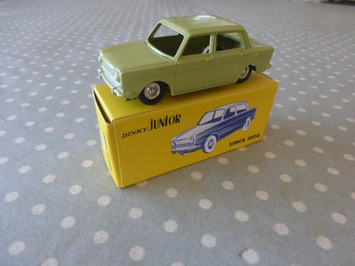 Dinky toys 104 - simca, vert
