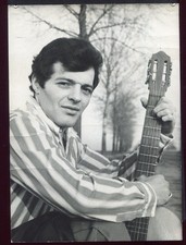 photo ancienne chanteur Youri