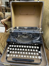 Ancienne Machine À Écrire Royal États Unis D’Amérique