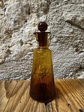 Ancien petit flacon en verre à pharmacie apothicaire bec verseur