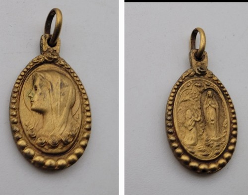 Médaille ancienne lourdes - ,