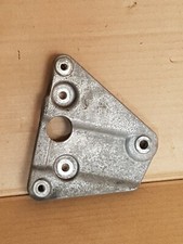 88431-0H010 support compresseur clim moteur Citroën c1 107 Aygo avec 5x vis 