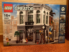 LEGO creator modular  10251