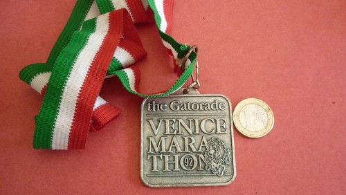 Medaille marathon de - /,
