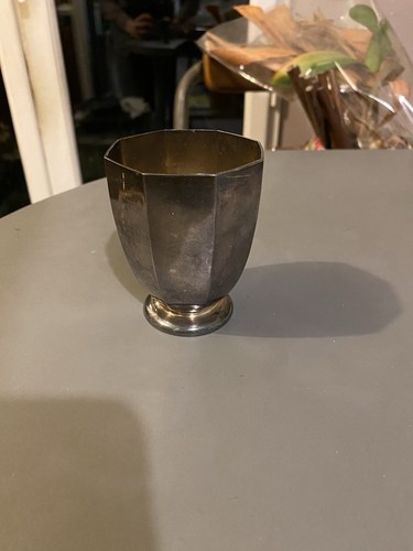 Ancienne timbale godet