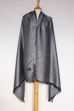 Étole écharpe Louis Vuitton métallisé brillant monogramme gris soie métal...