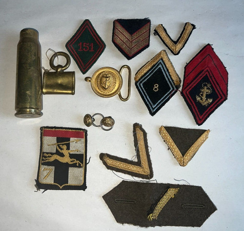 Ensemble insignes militaires - ensemble, d'insignes