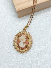 Ancien Pendentif Camée Plus Chaîne En Plaqué Or Murat 
