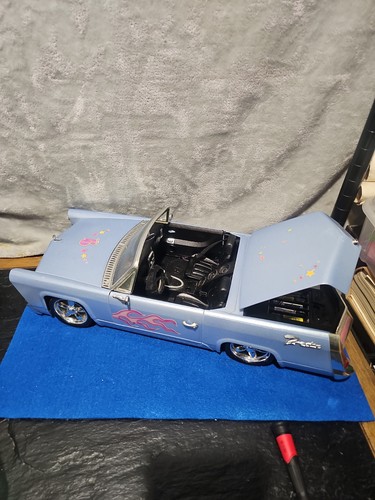 2002 mga bratz cruiser - 2002, car
