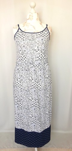 Jolie robe longue échancré - jolie,