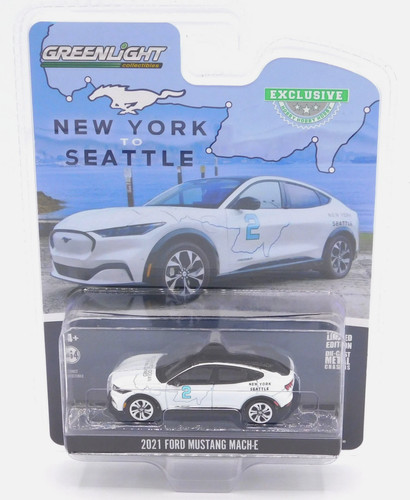 Ford mustang 2022 mach - ford,