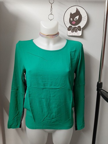 Haut vert noir - cop, copine