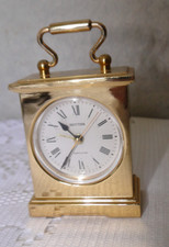 Réveil ancien RHYTHM 4RE987