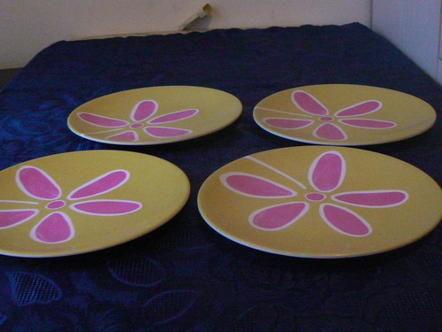 Anciennes assiettes plates - 4,