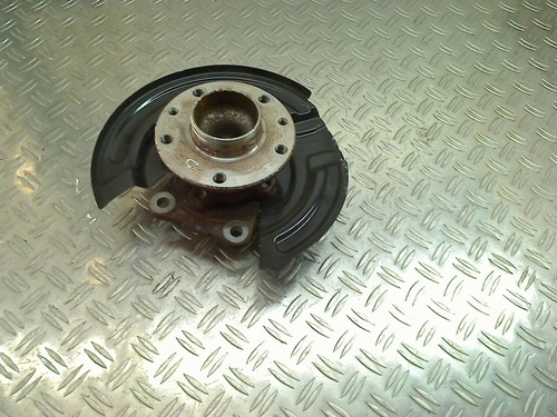 Fusee arriere gauche renault - fusee,