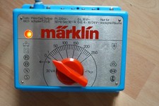 Un transformateur Märklin trafo 6631 220V 16V réseau voies ferrées modélisme