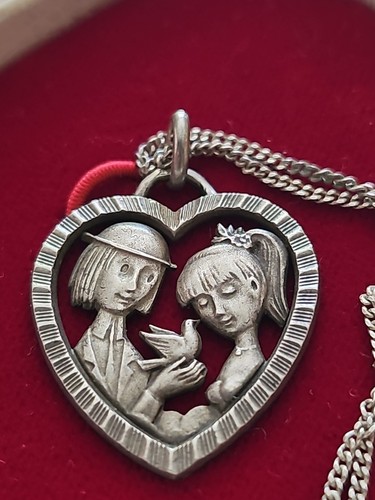 Médaille les amoureux - amoureux, de