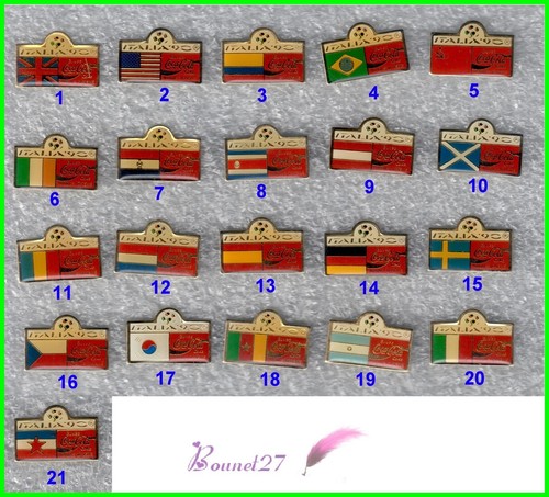 Pin coca cola footbal - coca,