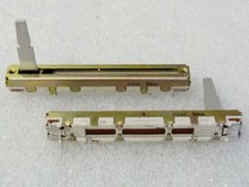 Potentiomètre à glissière fader 50K log 45mm ALPS