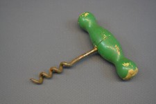 ANCIEN TIRE BOUCHON EN BOIS