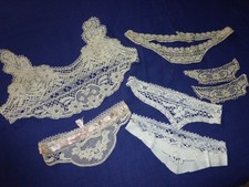 DENTELLE ANCIENNE FUSEAUX MAIN DEUX HAUTS NUISETTE ET 5 BAS DE CULOTTE 1915