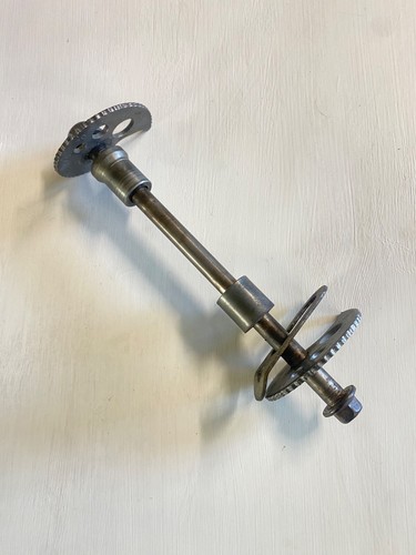 Axe roue arrière - , honda