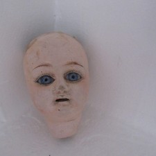 PIECES DETACHEES ANCIENNES : tête incassable EDEN BEBE  Hauteur 7.2 cm