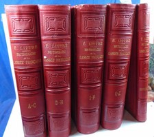 Littré Dictionnaire de la langue Française. 4 vol. + 1 vol de suppl. 188...