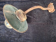 Ancienne lampe cour - ancienne,