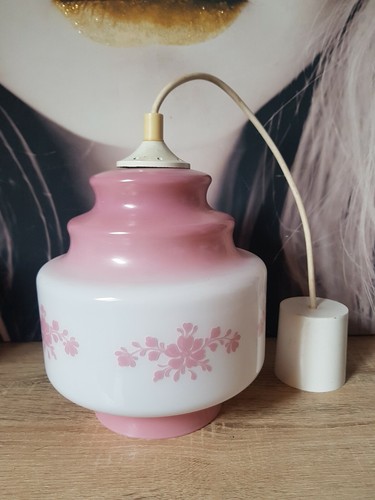 Ancien lustre rétro - ancien,