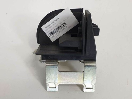 9168473 moulure arrière pour