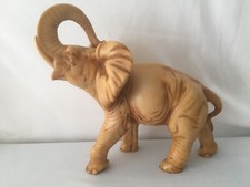STATUE D'ÉLÉPHANT EN RÉSINE