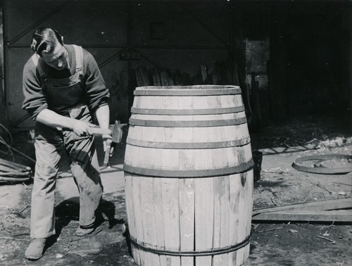 Cognac 1950 tonnellerie - c.,