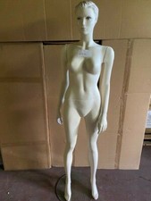Mannequin V1042 Femme Poupée Mode Buste