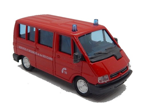 Renault trafic bus pompiers - bus,