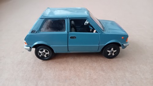 Mebetoys innocenti 1 - innocenti, 1/43