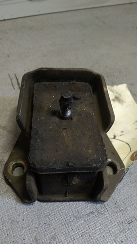 Support moteur mitsubishi - support,