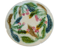 old majolica plate   . Assiette en barbotine  cerises N°2 .