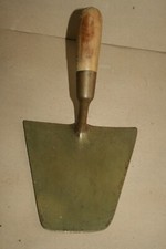 Truelle ancienne en bronze -