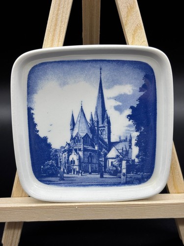 Ancienne assiette souvenir