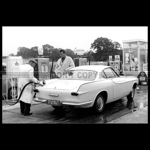 Photo 019914 volvo p1800 - photo,