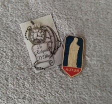 Insigne / pucelle Diocèse d'Autun Penin A Lyon