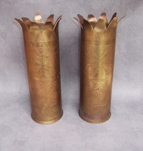 Deux vases douille obus - deux,